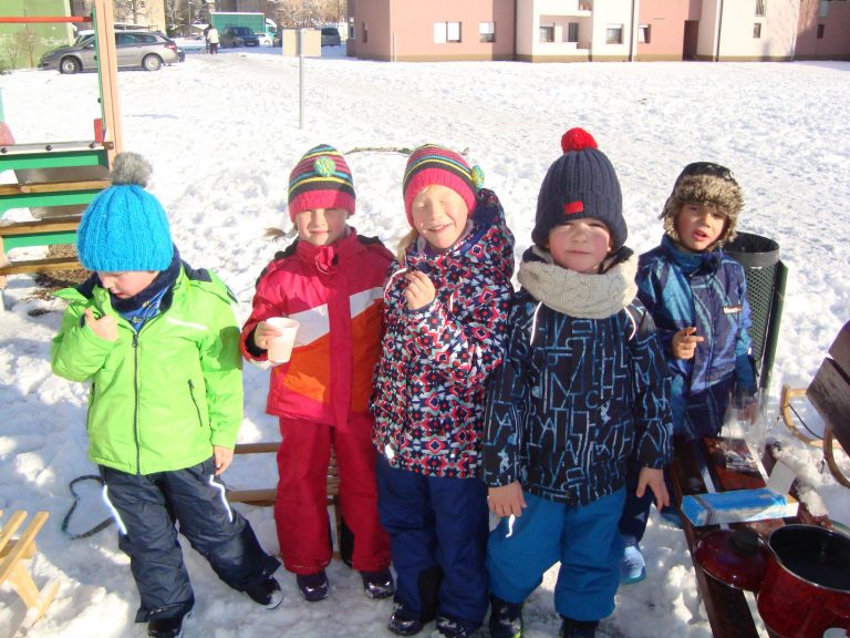 Dan izkoristili za sankanje